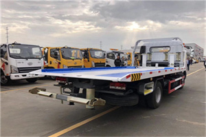 斗门区汽车救援补胎